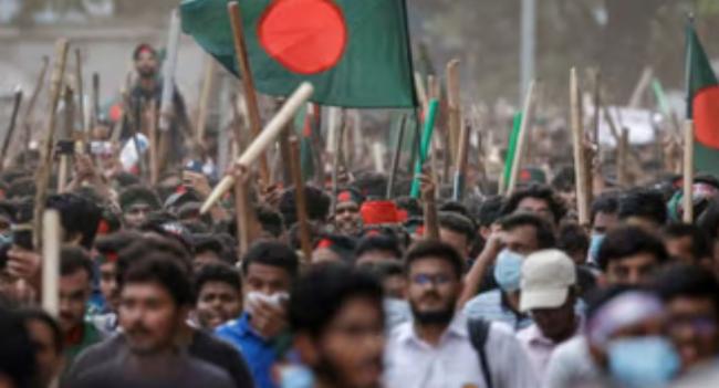 Bangladesh Protests; Sri Lankan Students Return